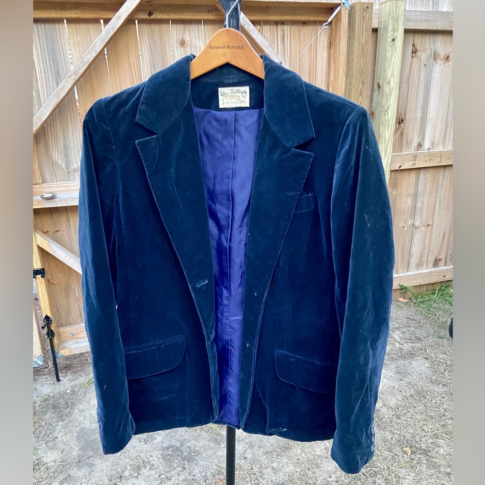 Men’s vintage crushed blue velvet blazer